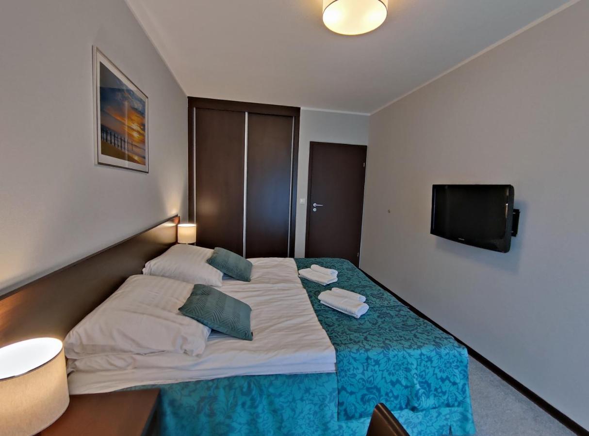 Apartament Przy Hotelu Aquarius Колобжег Экстерьер фото