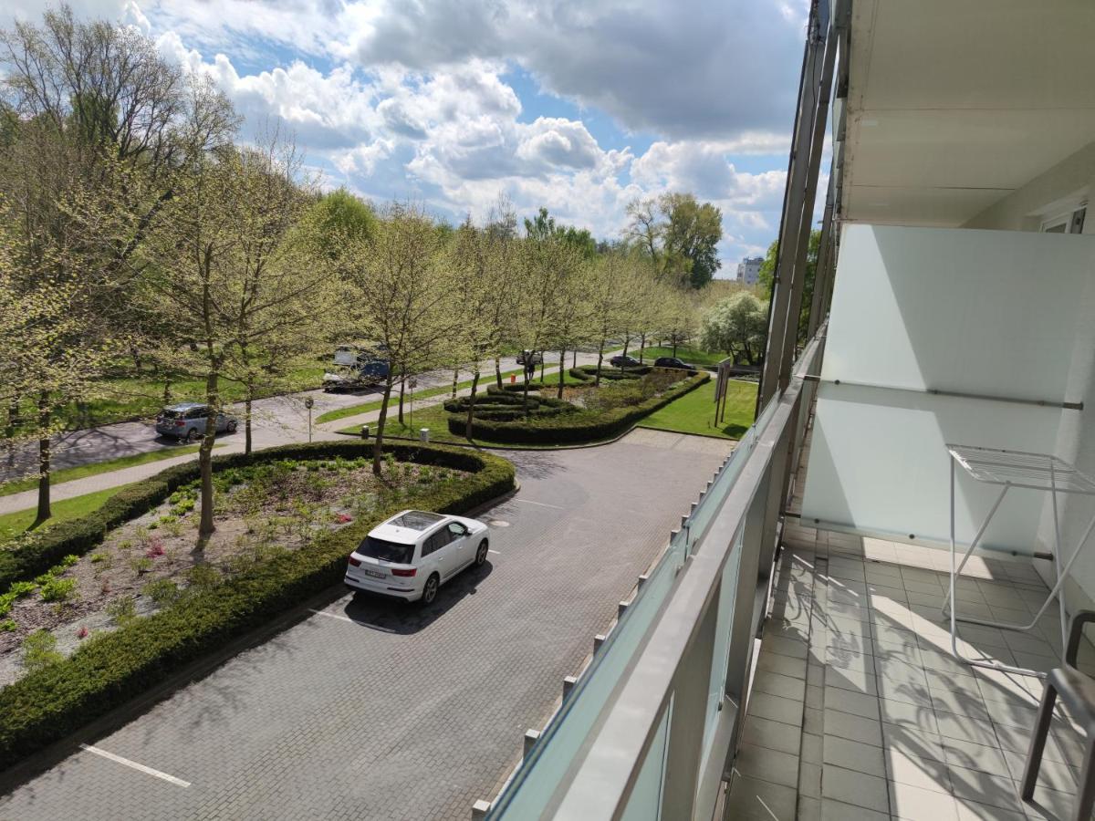 Apartament Przy Hotelu Aquarius Колобжег Экстерьер фото